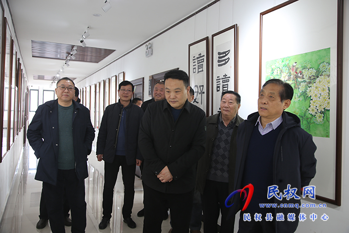 市老年書畫院院長(zhǎng)魏昭煒一行蒞民調(diào)研指導(dǎo)工作
