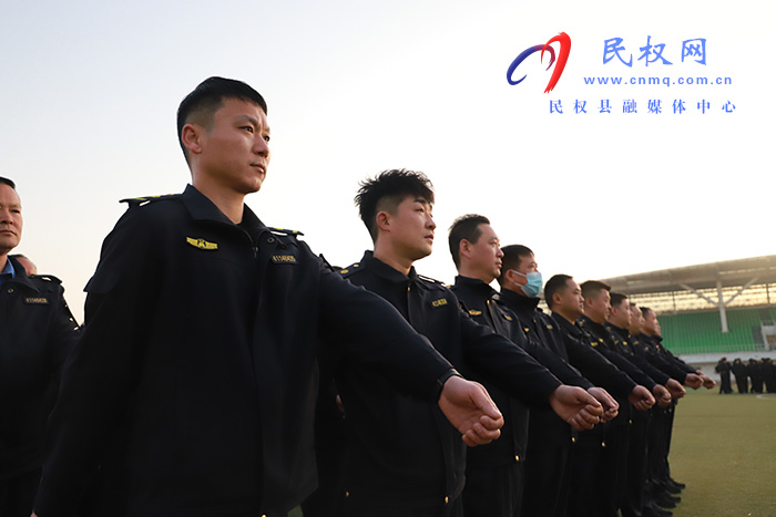 民權(quán)縣城市管理局:開展“強(qiáng)基礎(chǔ) 轉(zhuǎn)作風(fēng) 樹形象”軍事化訓(xùn)練活動(dòng)?