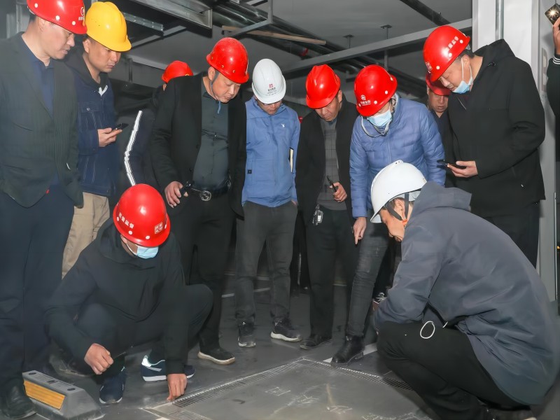 縣住建局組織全縣建筑企業(yè)開展在建項目工程質(zhì)量學習交流活動