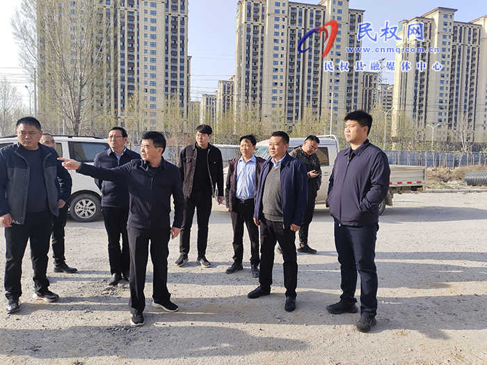 縣領(lǐng)導(dǎo)張方杰、張玉棟、馬德偉調(diào)研盈炻空調(diào)項(xiàng)目建設(shè)情況