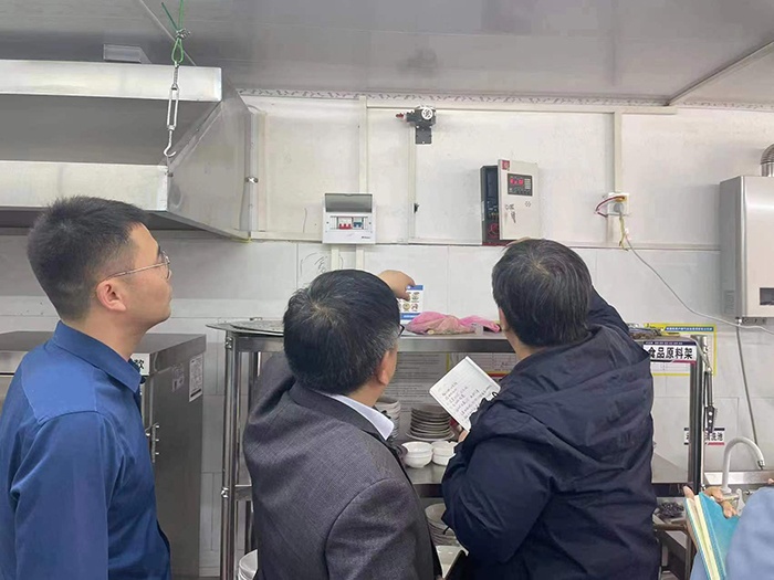 省燃氣行業(yè)專家對我縣燃氣安全經(jīng)營生產(chǎn)進行調(diào)研