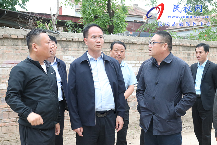 縣委常委、常務(wù)副縣長(zhǎng)王景義調(diào)研省市重點(diǎn)民生實(shí)事落實(shí)情況