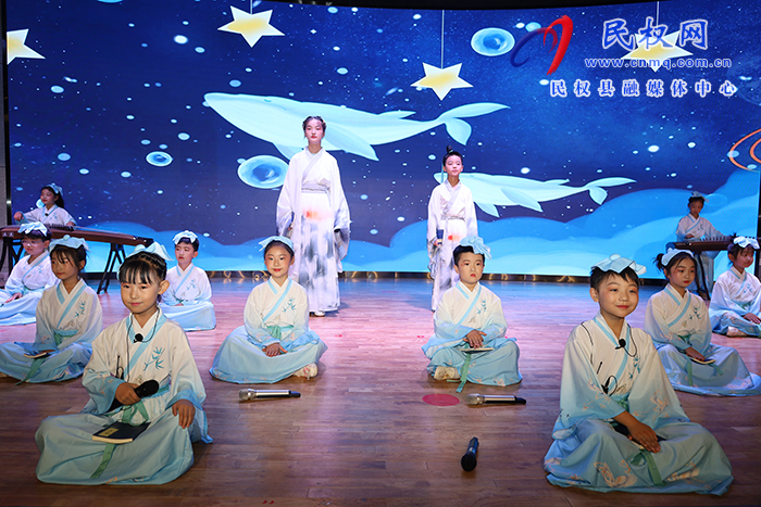 民權(quán)縣2023年書香民權(quán)“新華杯”中小學(xué)生中華經(jīng)典誦讀優(yōu)秀節(jié)目展演舉行