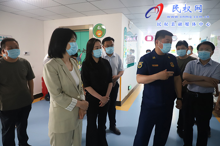 副市長(zhǎng)王愛林到民檢查衛(wèi)生健康系統(tǒng)安全生產(chǎn)工作