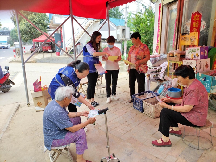 莊子鎮(zhèn)開展禁毒宣傳“進(jìn)萬家”活動