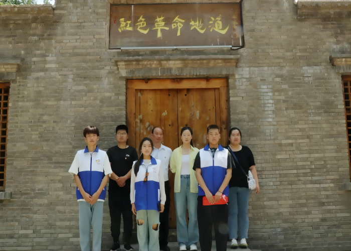 同心向黨繪長卷 緬懷先輩慶七一 —— 河南機電職業(yè)學院設(shè)計學院奔赴民權(quán)縣開展2023年暑期“三下鄉(xiāng)”社會實踐活動