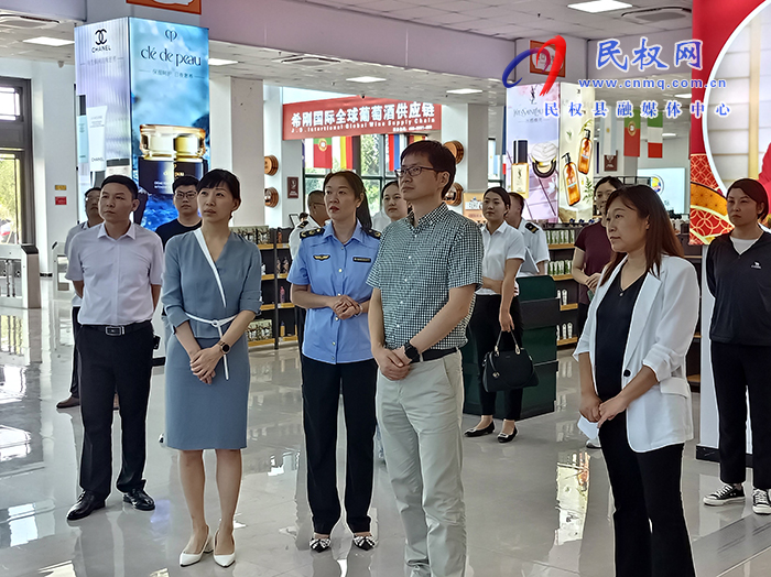 中國海關(guān)傳媒中心副主任陳剛一行蒞民調(diào)研縣域經(jīng)濟開放發(fā)展工作