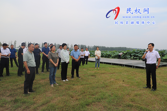 我縣開展2023年度鄉(xiāng)鎮(zhèn)（街道）上半年重點(diǎn)工作觀摩活動