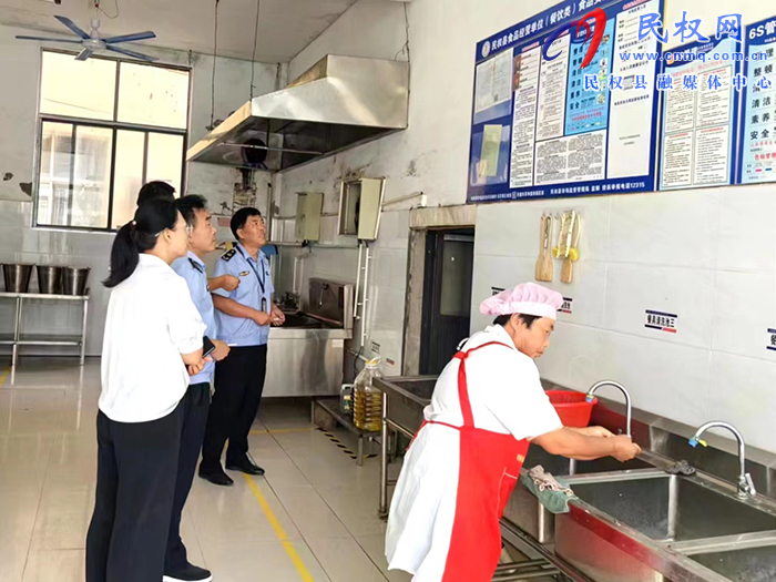 龍?zhí)伶?zhèn)：開展食品安全檢查，守護師生飲食安全