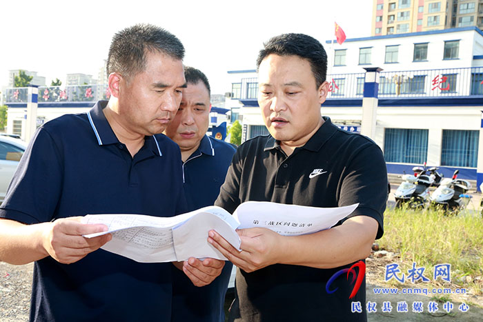 縣委常委、組織部長王義彬督導文明城創(chuàng)建工作