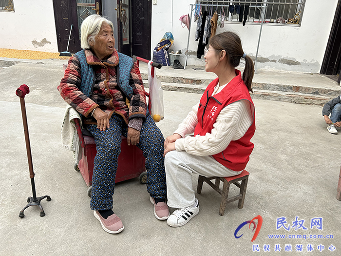胡集鄉(xiāng)開展“高齡認(rèn)證入戶辦 溫馨服務(wù)暖人心”志愿服務(wù)