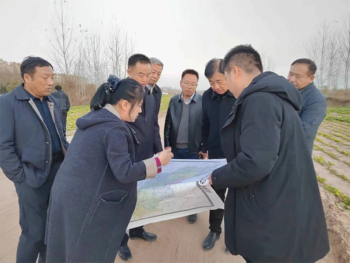 商丘市公路事業(yè)發(fā)展中心黨委書記、主任馬登峰帶隊到我縣調(diào)研公路工作