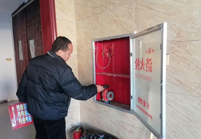 北關(guān)鎮(zhèn)：開(kāi)展消防安全大檢查，助力創(chuàng)建“平安法治星”