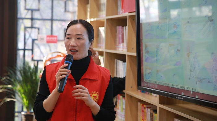 民權(quán)縣圖書館舉辦第三十一期“愛到最美是陪伴”親子閱讀活動(dòng)