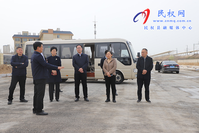 縣委書記王靜嫻調研市政項目建設工作