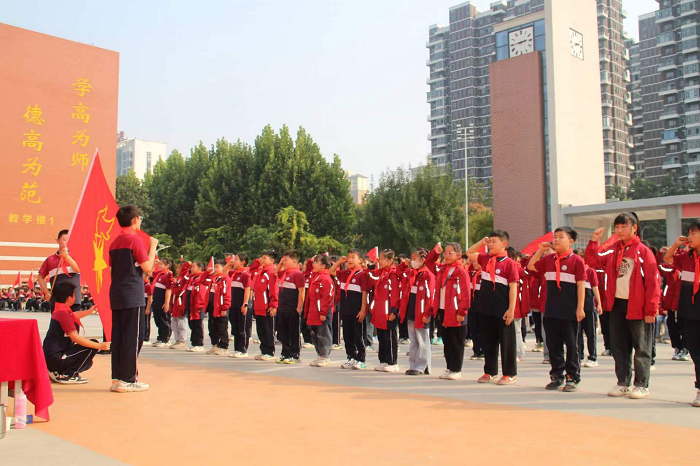 團縣委多策并用加強未成年思想道德建設(shè)