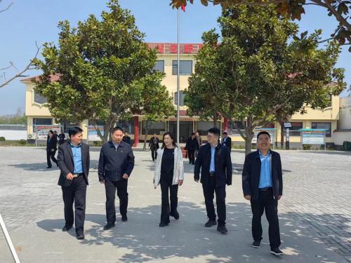 省殘聯(lián)到民權(quán)縣開展基層殘聯(lián)組織建設示范基地評估驗收工作