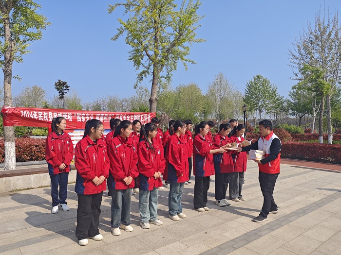 共青團(tuán)民權(quán)縣委開展“國家安全 青春挺膺”主題團(tuán)日活動(dòng)