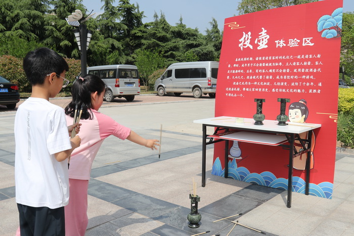 奮進(jìn)民權(quán)·擁抱未來(lái) 2024民權(quán)文旅市集暨大美民權(quán)藝術(shù)攝影展系列活動(dòng)舉行
