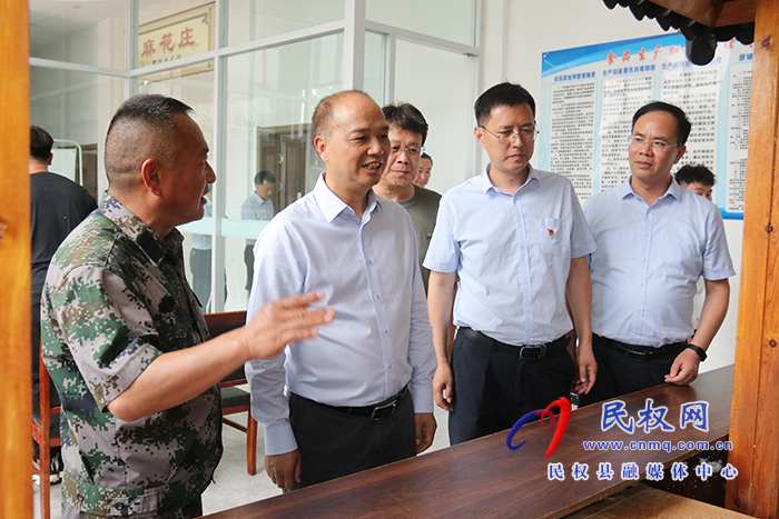 副省長李酌到民調(diào)研“三夏”生產(chǎn)、鞏固拓展脫貧攻堅(jiān)成果同鄉(xiāng)村振興有效銜接工作