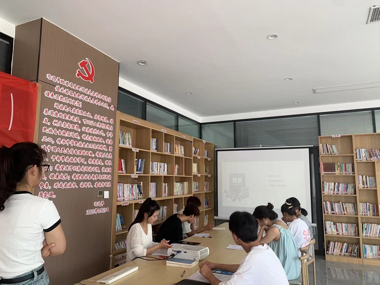 民權縣圖書館舉辦第一期播音與主持公益講座