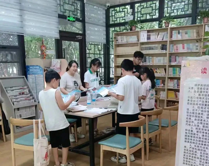 民權(quán)縣開展未成年人網(wǎng)絡(luò)保護(hù)宣傳活動