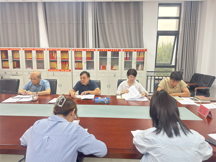 縣委黨校舉行校委會（總支委員會）擴大會議