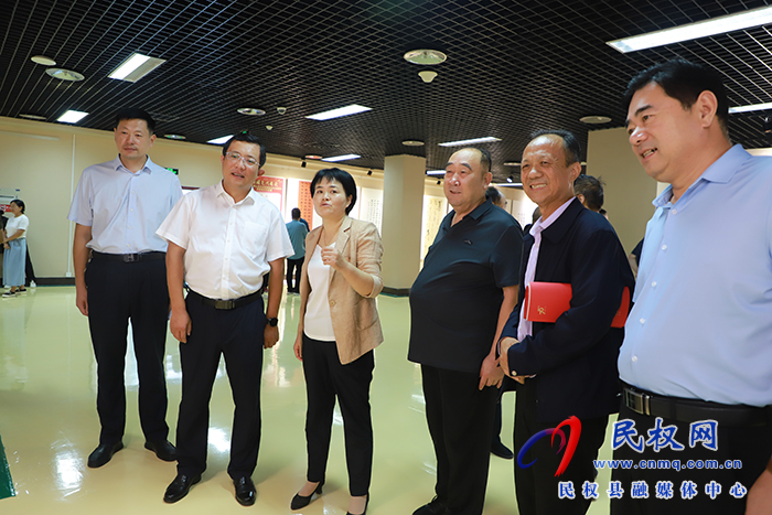我縣舉行“強國復興有我”慶祝中華人民共和國成立七十五周年書畫攝影作品展