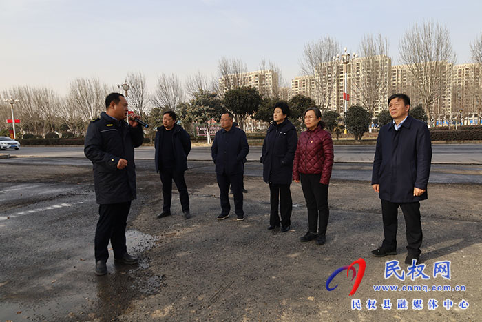 縣委書記王靜嫻調(diào)研市政項(xiàng)目建設(shè)工作