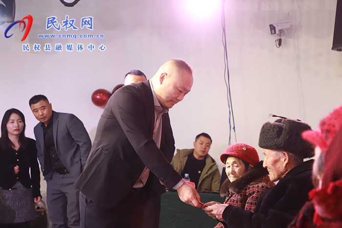 商丘中恒鋅鋼護(hù)欄廠2025年會(huì)盛典舉行