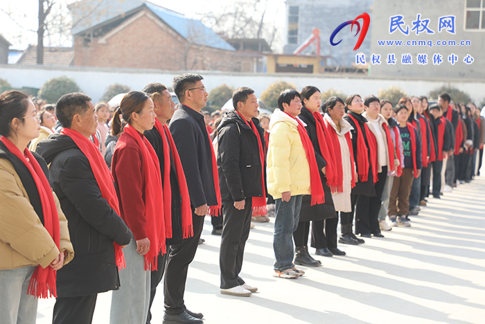 不忘初心 逐夢前行——程莊鎮(zhèn)中心小學(xué)舉辦拜師禮活動