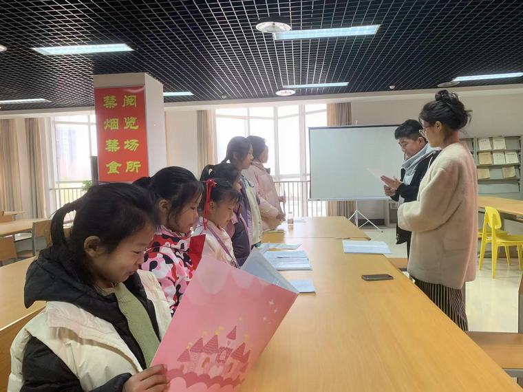 民權(quán)縣圖書(shū)館舉辦2025年第四期“快樂(lè)繪本劇 傳承誦經(jīng)典”閱讀活動(dòng)（總第36期）